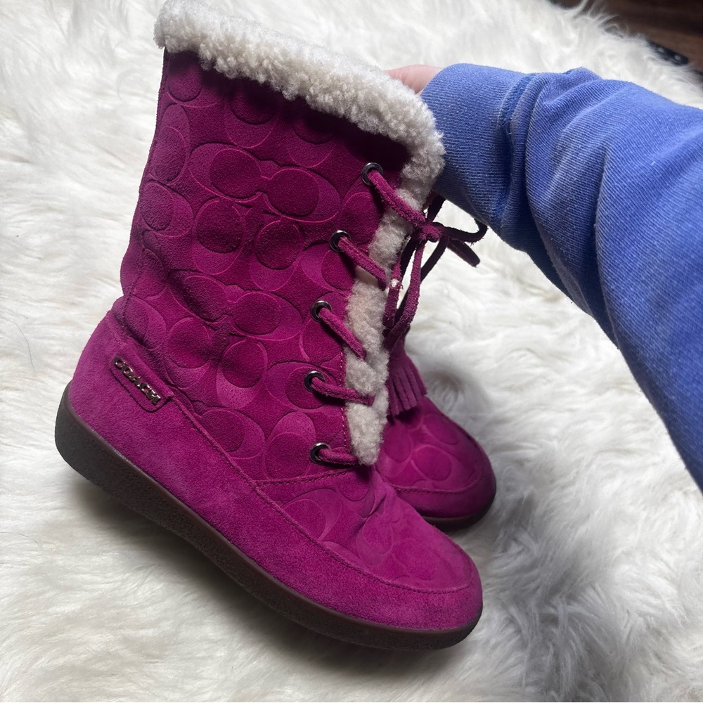 Coach “Tuesday” Leather Women's Fuchsia Boots with Shearling Lining size 5